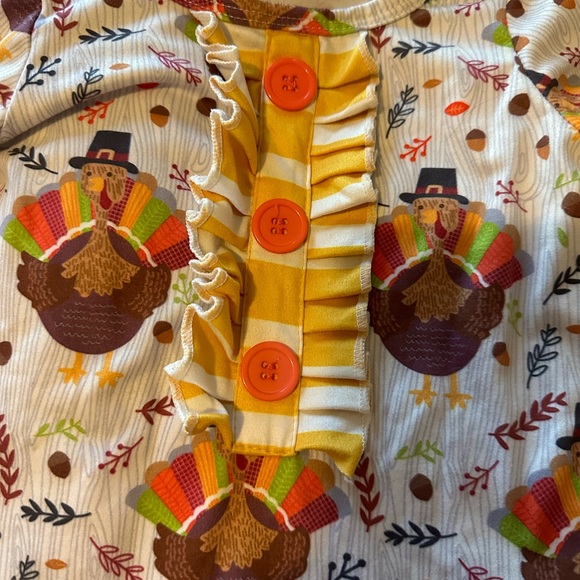 Boutique Thanksgiving romper turkey pattern 6-12 months snap bottom flare legs - Picture 2 of 5
